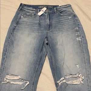 American Eagle Mom Jeans Size 12 Short